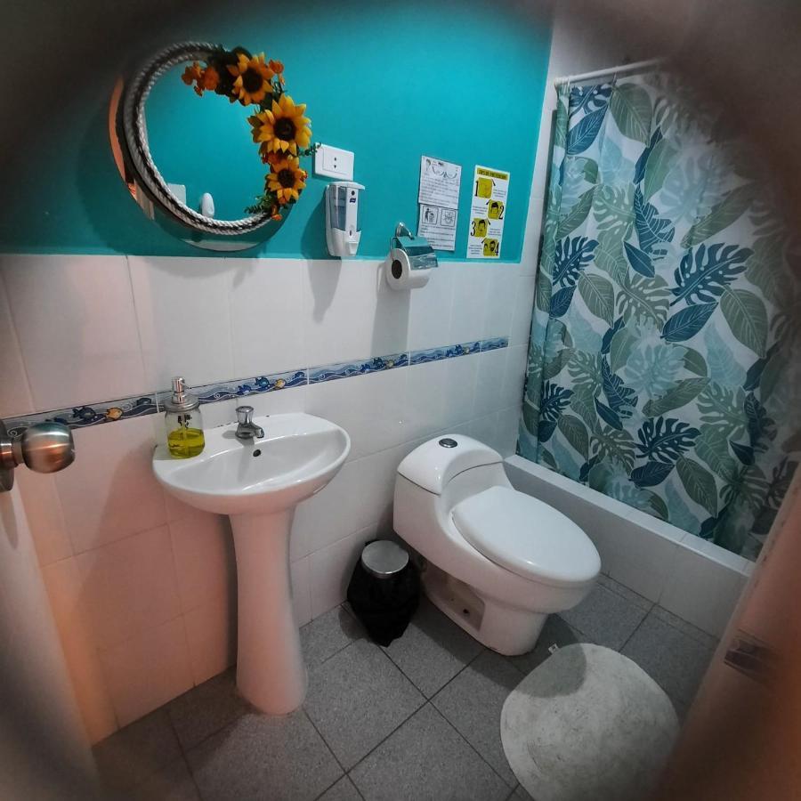 Hostal Brisa Marina Paracas Bagian luar foto